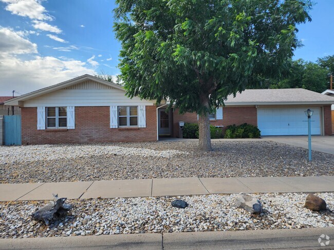 Building Photo - 613 Mimosa Dr Rental
