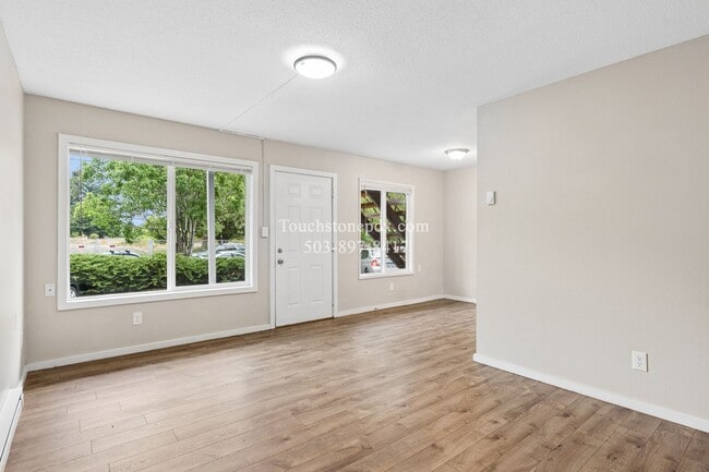 706 NE 99th Ave Unit 12
