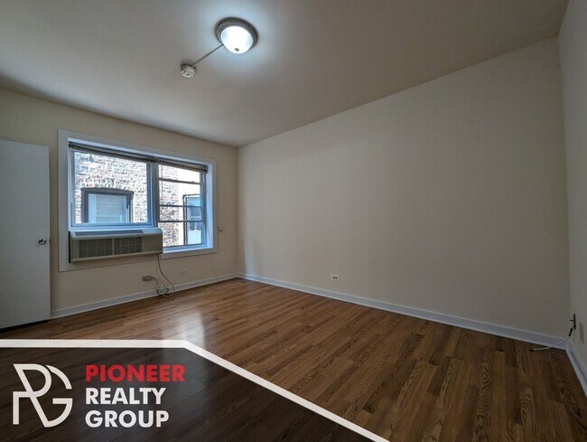 1850 N Humboldt Blvd Unit 1850-404