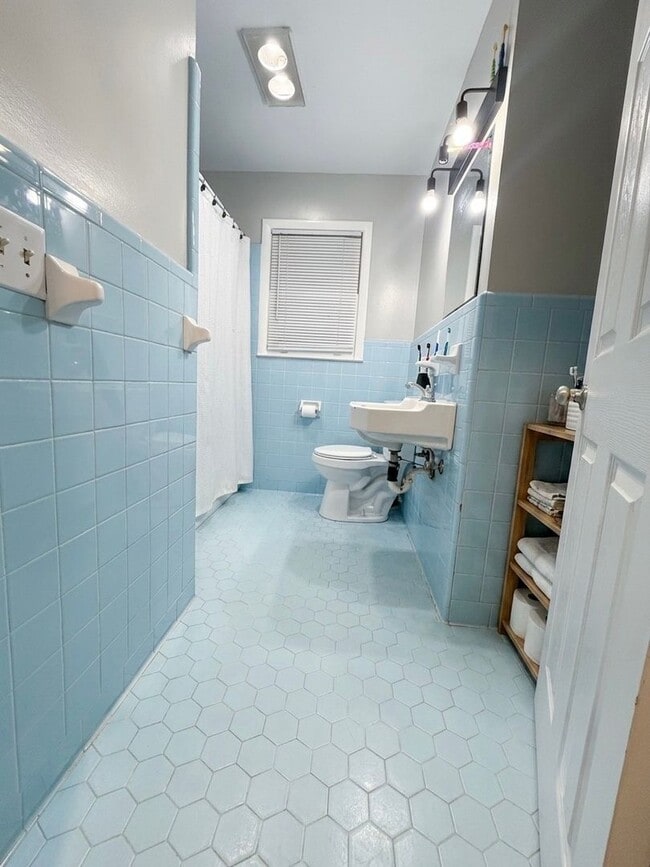 Photo - 4 Bed/2 Bath Brick Home