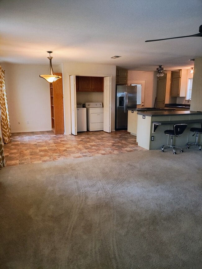 Photo - 128 Moyer Ln