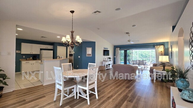 Photo - 3105 Van Buren Pkwy