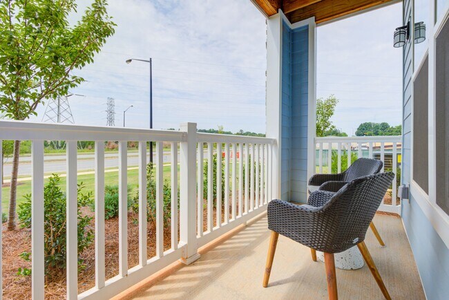Personal Balcony - Argento at Kellswater Bridge Apartments