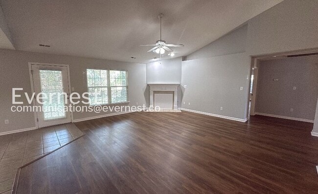 Photo - 113 Coldsprings Dr