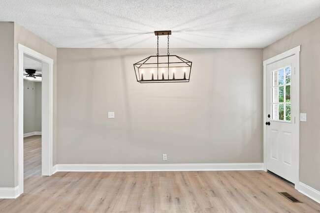 114 Alpine Dr