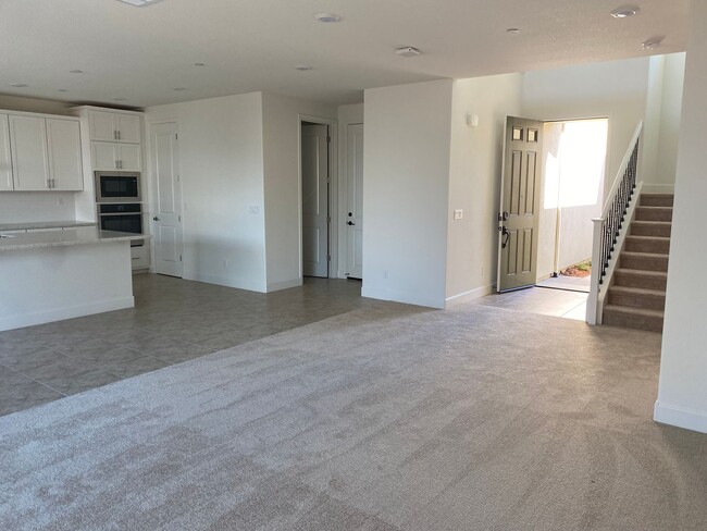 Photo - Luxury home in Springlake in Woodland