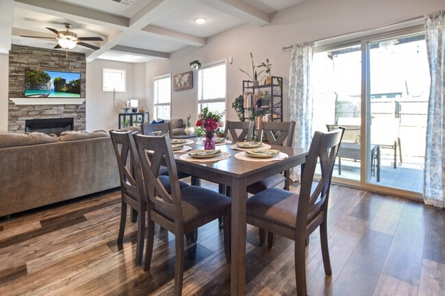 Photo - Dog Friendly Three Bedroom!