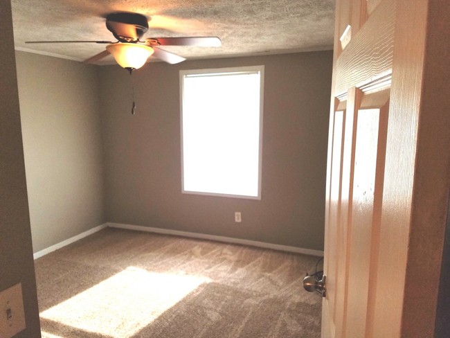 Carriage Hill Apartments