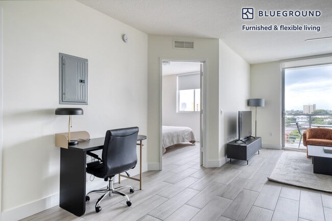 Photo - 1000 NW 7th St Unidad FL6-ID48