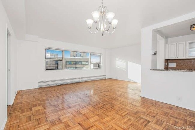Photo - 6 Fordham Hill Oval Unit 15F
