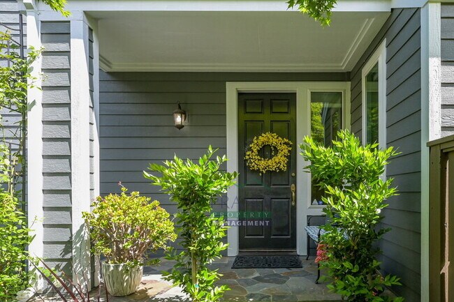 Photo - 18 Crystal Creek Ct