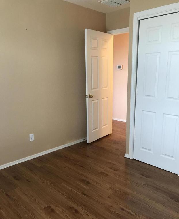 Photo - 11855 N 79th Dr