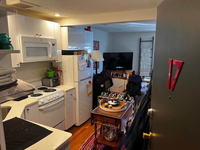 Building Photo - 69 Euston Rd Unit 11 Rental