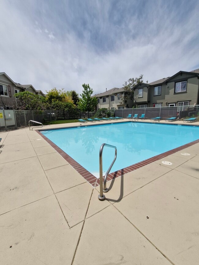 Photo - 12963 Grant Cir E