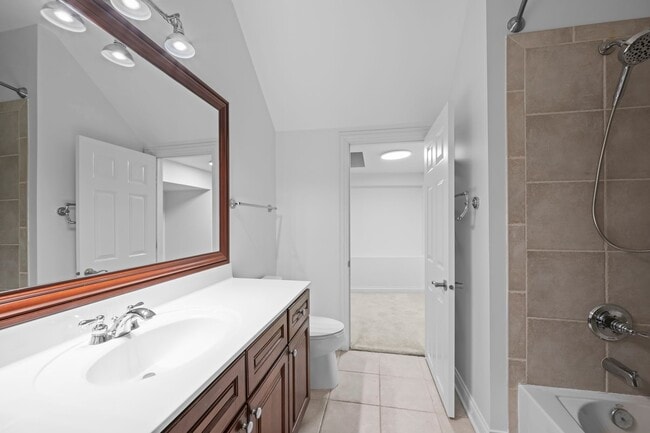 Photo - 1813 Admiral Ct
