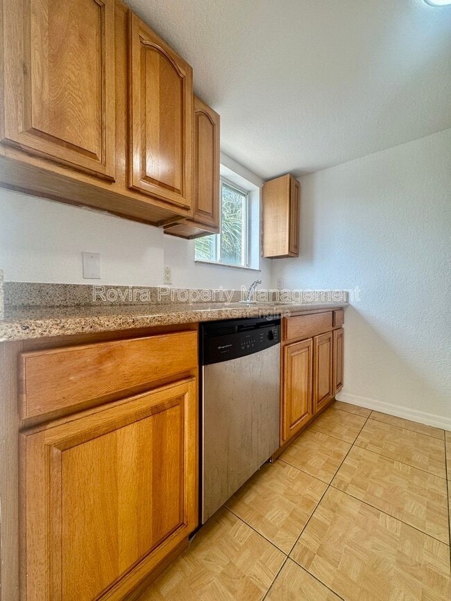 Photo - 498 SW 6th St Unit APT 203