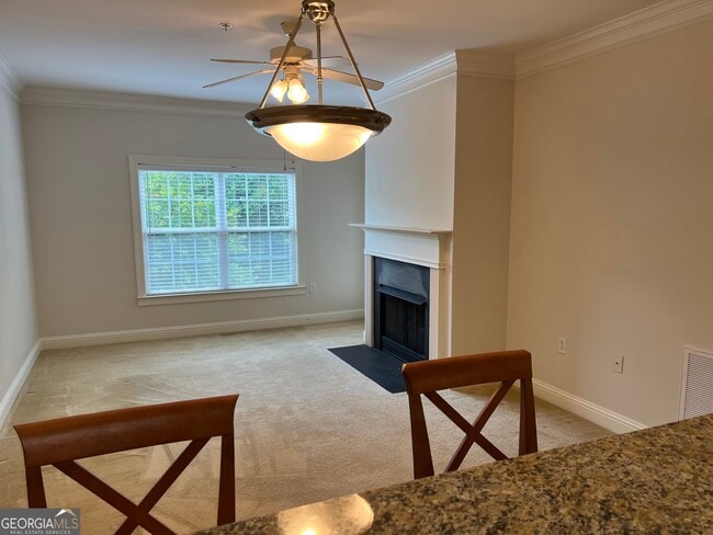 Photo - 3105 Village Blvd SE