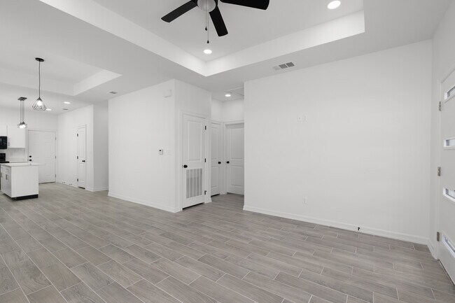 1801 Atrium Place Dr