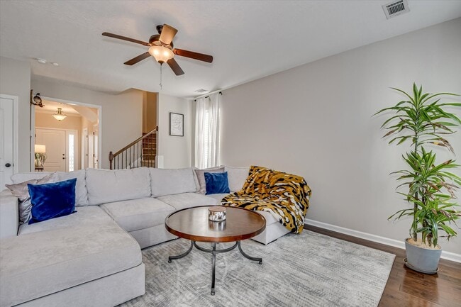 Photo - 3282 Alexandria Dr