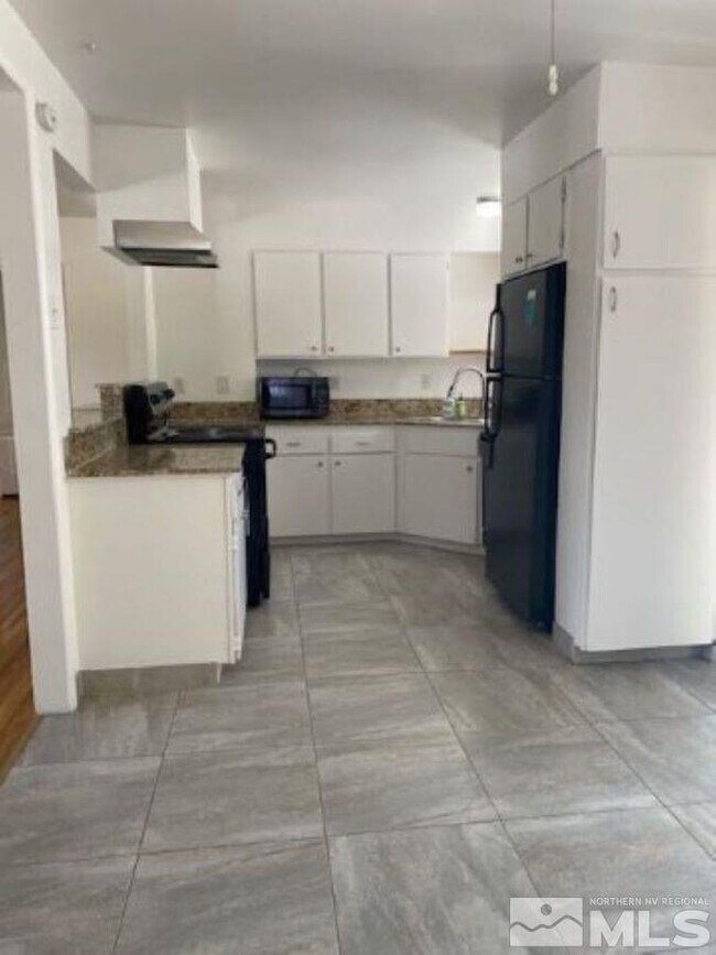 Photo - 1245 Coleman Dr