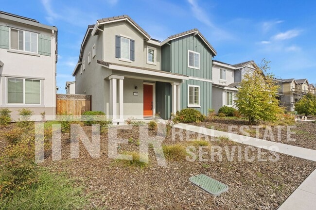 Photo - 632 Whitewater Wy