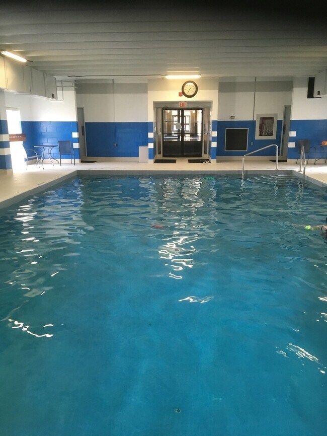 Pool - StoneyBrook Apartments