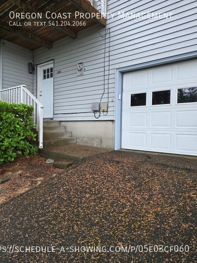 Photo - 3532 NE Quay Ave House