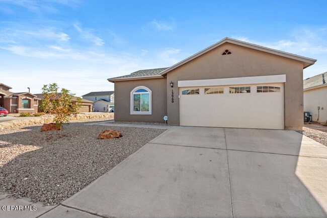 Photo - 13960 Lago Vista Ave