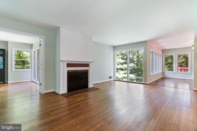 Photo - 2206 N Taft St