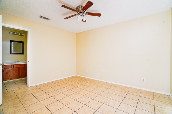 Woodhaven Apartments