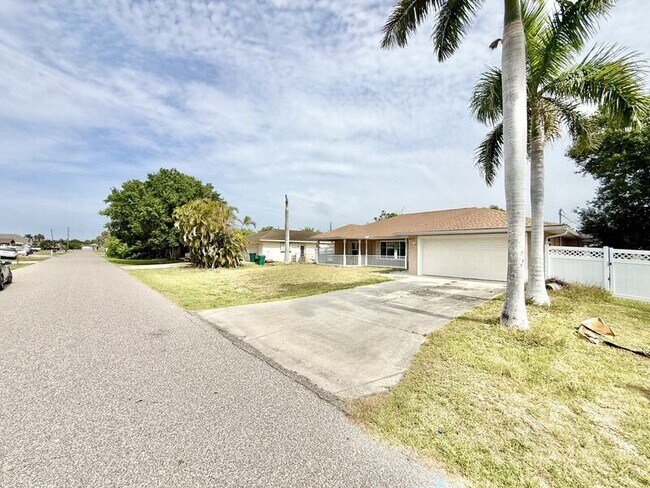 Photo - 22148 Lockport Ave