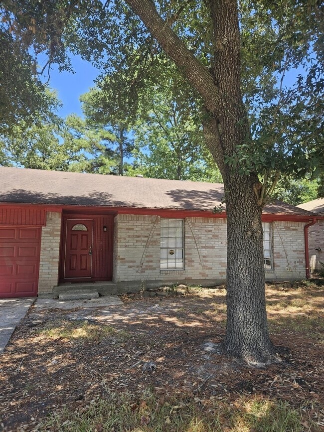 Photo - 2 Ollerton Ln