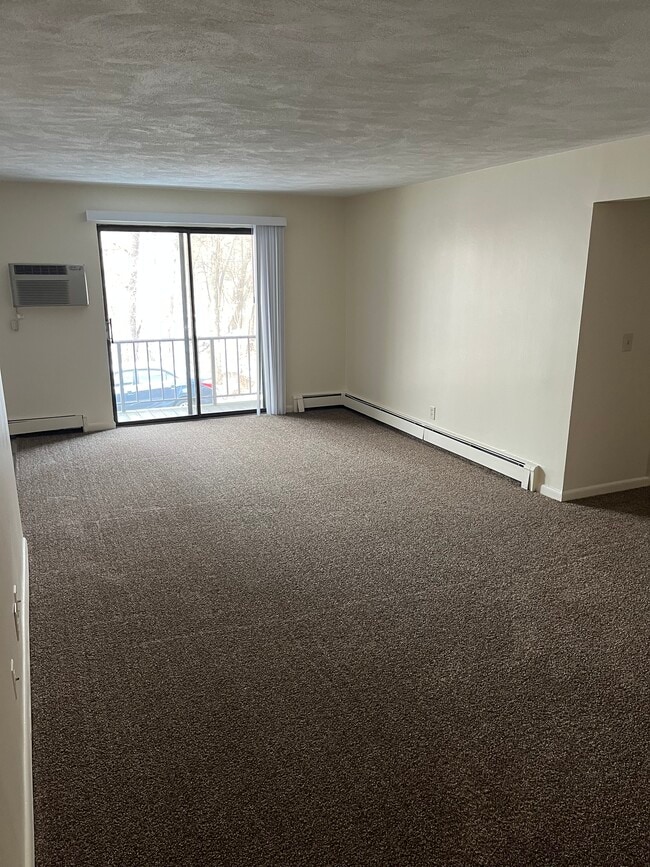 Photo - 2 Norton Ave Unidad 7A