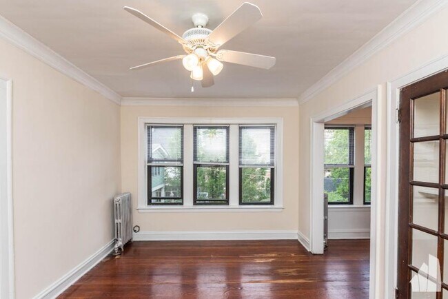 Photo - 0 bedroom in Chicago IL 60640 Unit 311