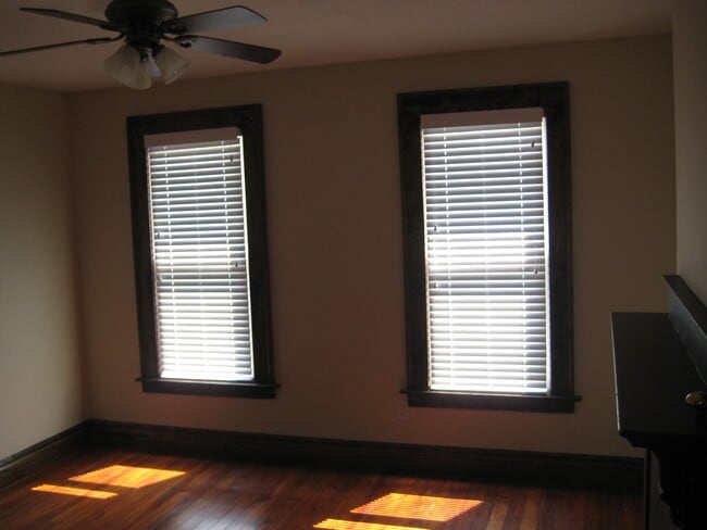 1755 N 4th St Unit Original