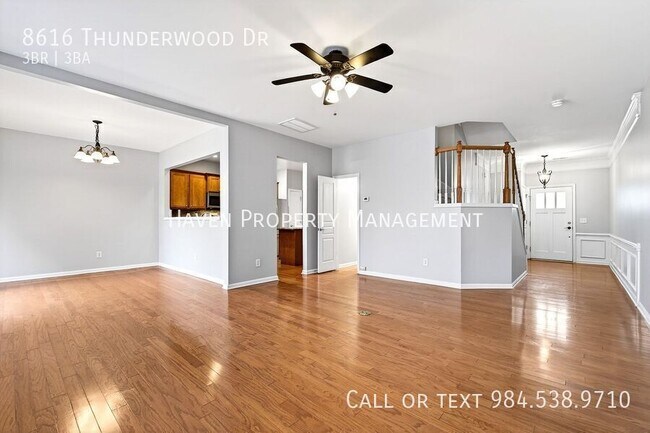 Photo - 8616 Thunderwood Dr