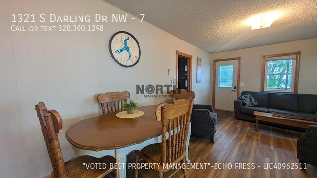 Photo - 1321 S Darling Dr NW