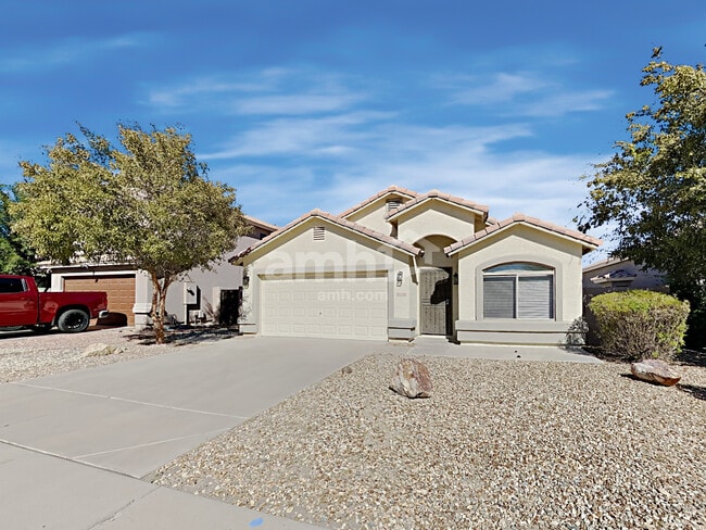 Building Photo - 13732 W Solano Dr