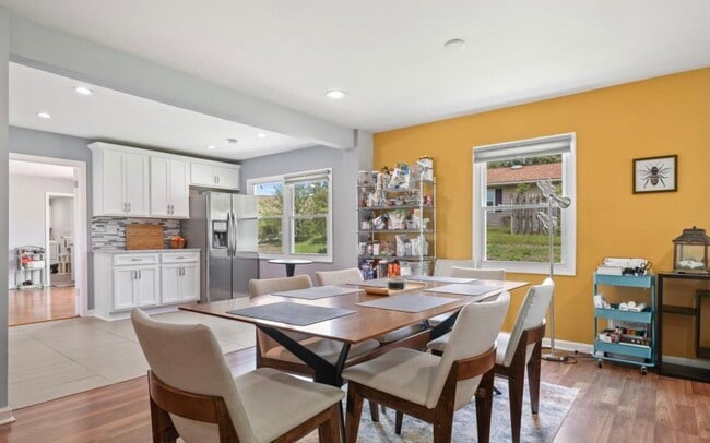 Photo - 12308 Whitehall Dr