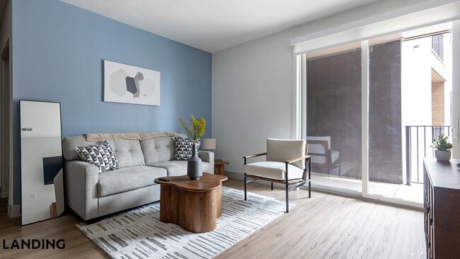 Building Photo - 1010 Springdale Rd