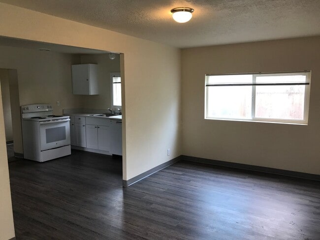 Photo - [HUD 1087] 2 Bedroom 2 Bathroom w/ Large Back Yard