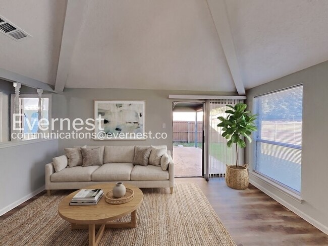 Photo - 1800 Willow Vale Dr