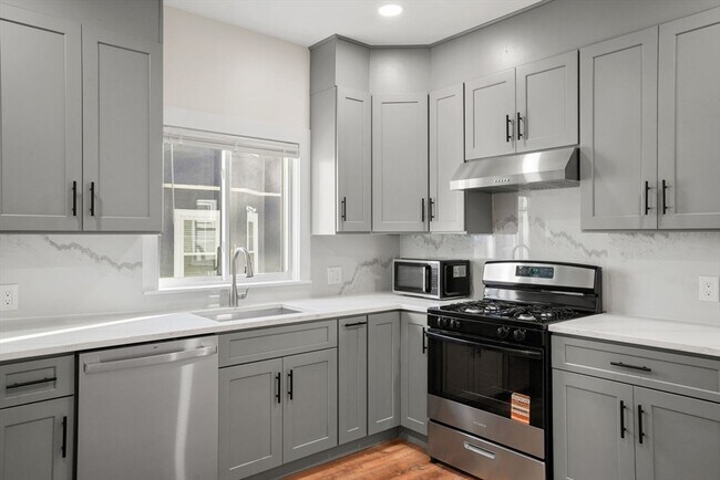 Photo - 47 Marshall St