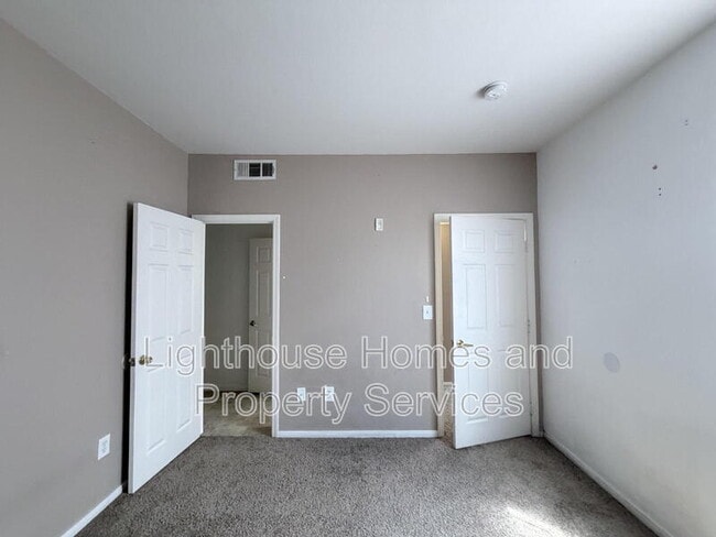 Building Photo - 6955 N Durango Dr Unit 2097