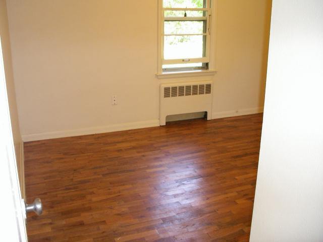 1416 Arborview Blvd Unit West Side Duplex