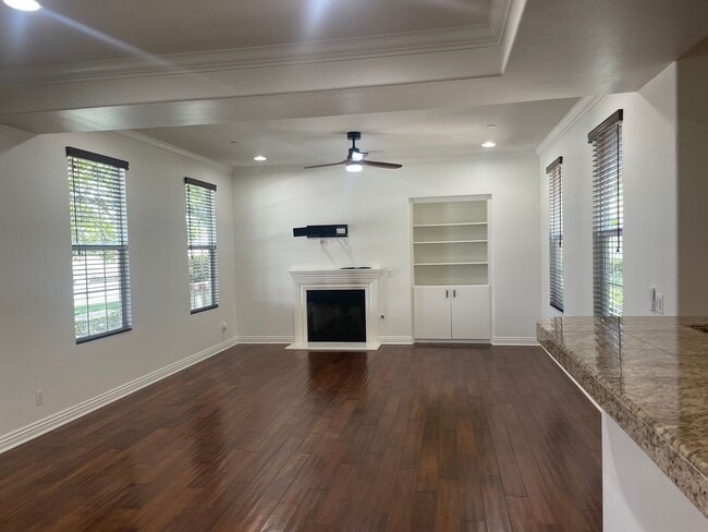Photo - Welcome to your dream home in the heart of Tustin 92782!
