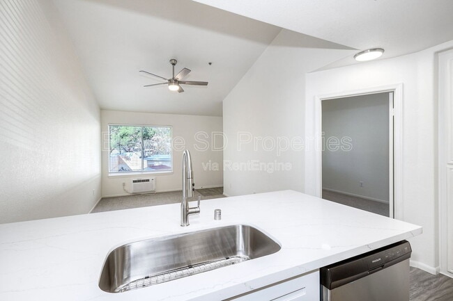 Photo - 9430 Winter Gdns Blvd Unidad 26