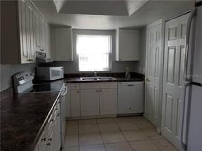Photo - Hawthorne Village Condo- Unit 6 Unit #6