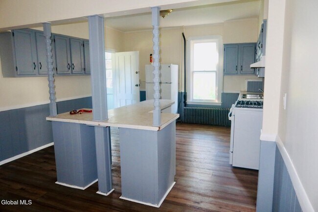 Photo - 1066 Howard St Unit 1