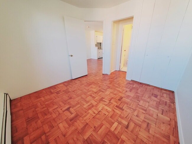 Photo - 140 Grove St Unit 6